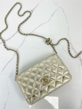 Chanel CC Crush Wallet on Chain